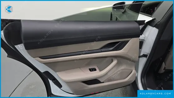 PORSCHE TAYCAN 4S