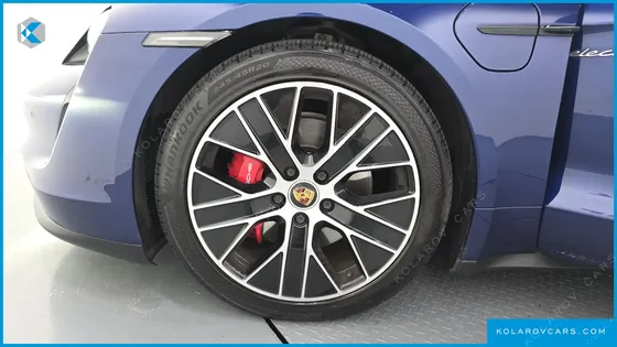 PORSCHE TAYCAN 4S