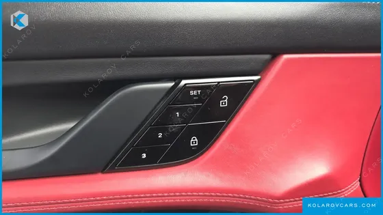 PORSCHE TAYCAN 4S