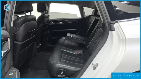 BMW GRAN TURISMO (GT) 620D LUXURY