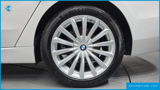 BMW GRAN TURISMO (GT) 620D LUXURY