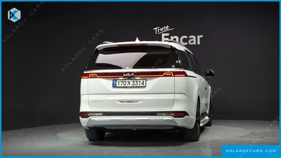 KIA CARNIVAL DIESEL 7-SEATER SIGNATURE
