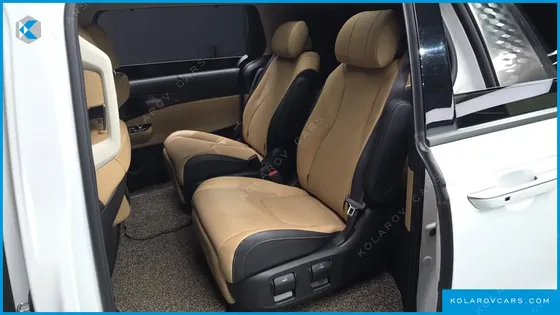 KIA CARNIVAL DIESEL 7-SEATER SIGNATURE