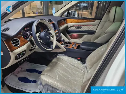 BENTLEY BENTAYGA 4.0 V8