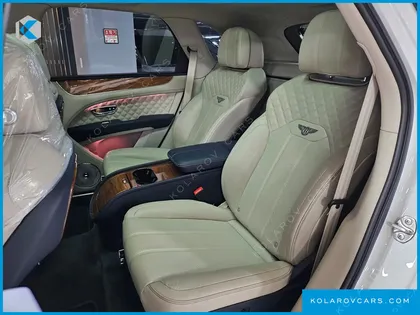 BENTLEY BENTAYGA 4.0 V8