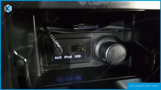 HYUNDAI GENESIS 200 TURBO S