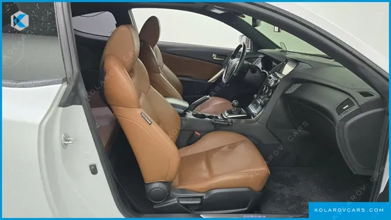 HYUNDAI GENESIS 200 TURBO S