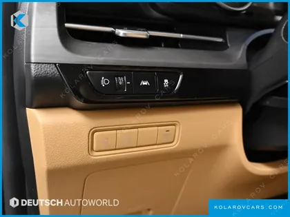 KIA CARNIVAL DIESEL 9-SEATER PRESTIGE