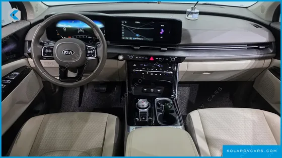 KIA CARNIVAL DIESEL 9-SEATER SIGNATURE