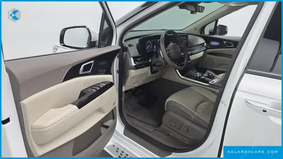 KIA CARNIVAL 9-SEATER HI-LIMOUSINE