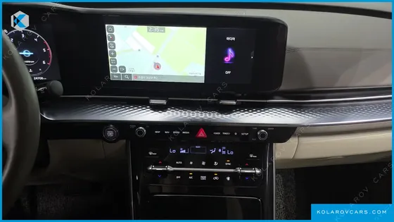 KIA CARNIVAL 9-SEATER HI-LIMOUSINE