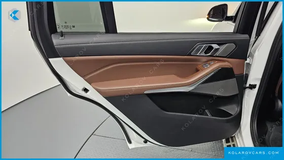 BMW X7 XDRIVE 40I DESIGN PURE EXCELLENCE 7-SEATER