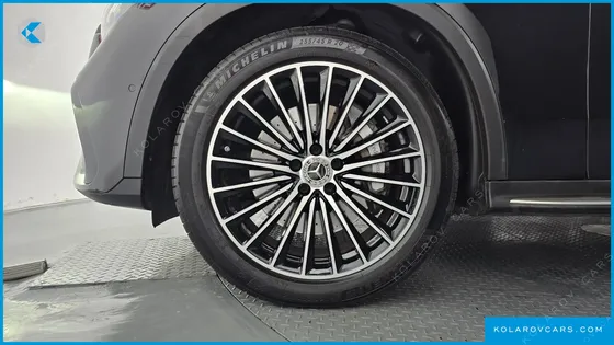 MERCEDES GLC-CLASS GLC300 4MATIC AMG LINE