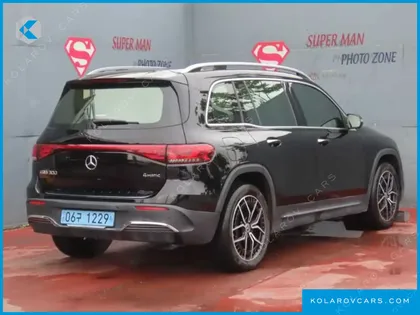 MERCEDES EQB EQB300 4MATIC AMG LINE
