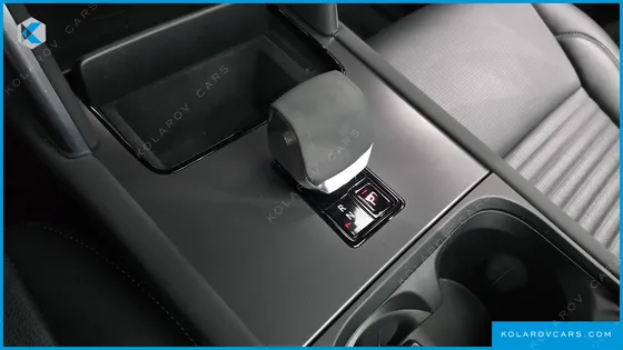 LAND ROVER DISCOVERY SPORT P250 DYNAMIC SE