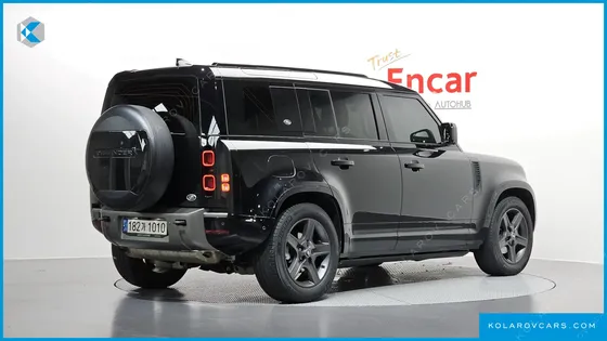 LAND ROVER DEFENDER 110 P300 X-DYNAMIC SE