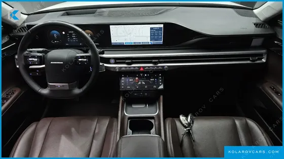 HYUNDAI GRANDEUR 2,5 GASOLINE 2WD