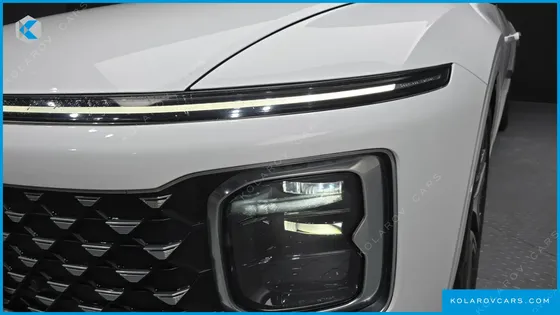 HYUNDAI GRANDEUR 2,5 GASOLINE 2WD