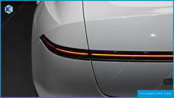 HYUNDAI GRANDEUR 2,5 GASOLINE 2WD
