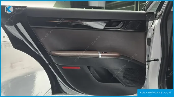 HYUNDAI GRANDEUR 2,5 GASOLINE 2WD