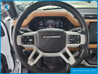 LAND ROVER DEFENDER 130 D300 X-DYNAMIC HSE