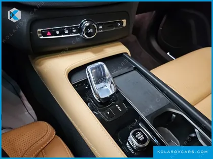 VOLVO XC90 B6 INSCRIPTION
