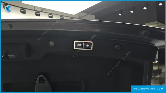 HYUNDAI GRANDEUR 2,5 GASOLINE 2WD