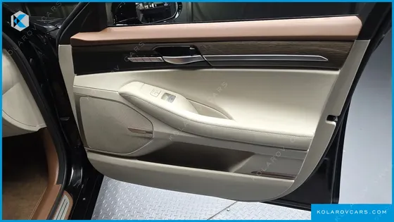 GENESIS G90 3.8 AWD