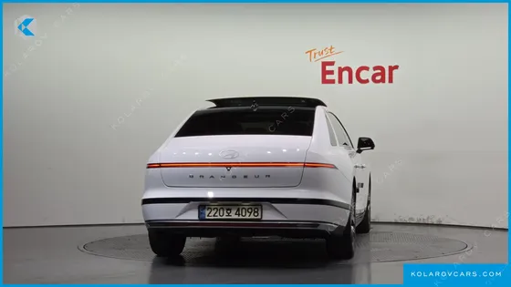 HYUNDAI GRANDEUR 2,5 GASOLINE 2WD
