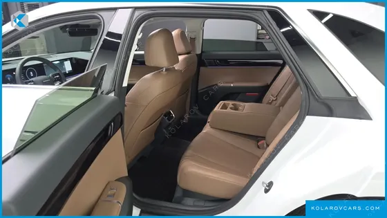HYUNDAI GRANDEUR 2,5 GASOLINE 2WD