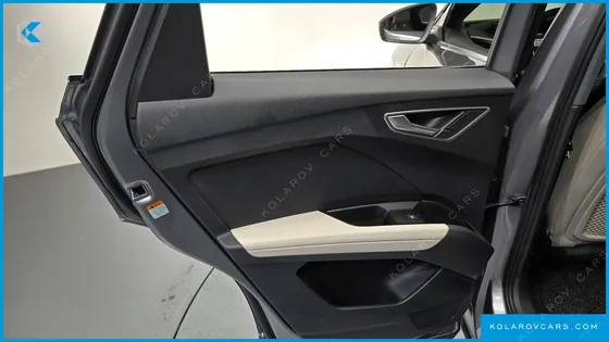 AUDI Q4 E-TRON 40 PREMIUM