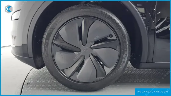 TESLA MODEL Y RWD