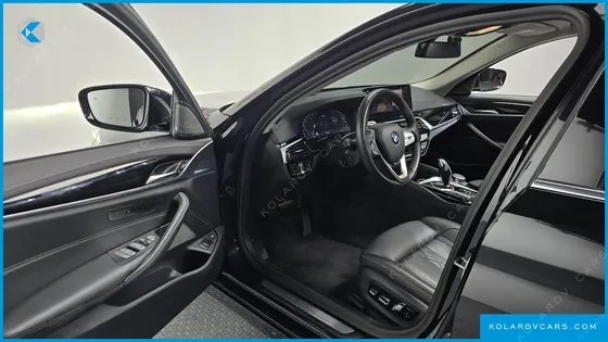 BMW 5 SERIES 530E LUXURY