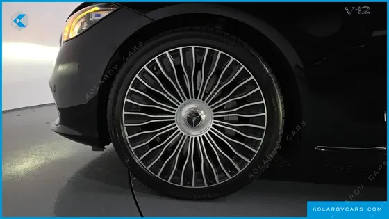 MERCEDES S-CLASS MAYBACH S680 4MATIC
