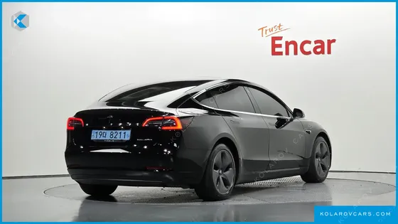 TESLA MODEL 3 LONG RANGE AWD