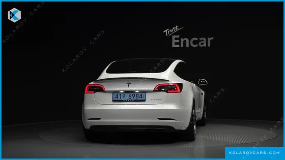 TESLA MODEL 3 LONG RANGE AWD