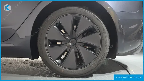 TESLA MODEL 3 PREMIUM LONG RANGE RWD