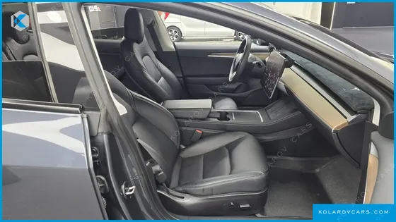 TESLA MODEL 3 LONG RANGE AWD