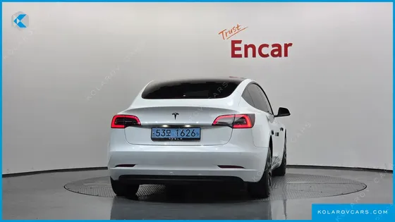 TESLA MODEL 3 RWD