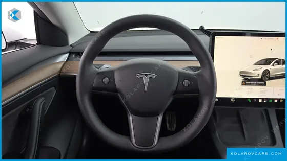 TESLA MODEL 3 RWD