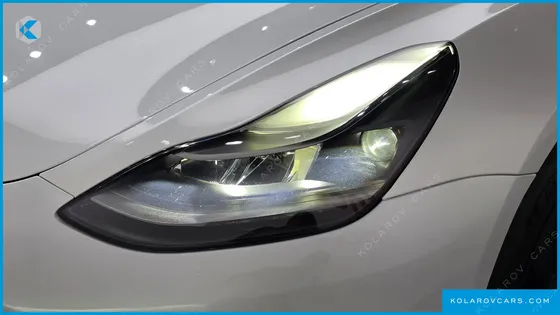 TESLA MODEL 3 RWD