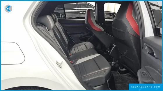 VOLKSWAGEN GOLF 2.0 GTI