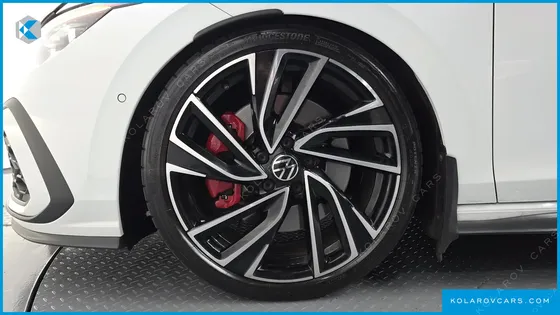 VOLKSWAGEN GOLF 2.0 GTI