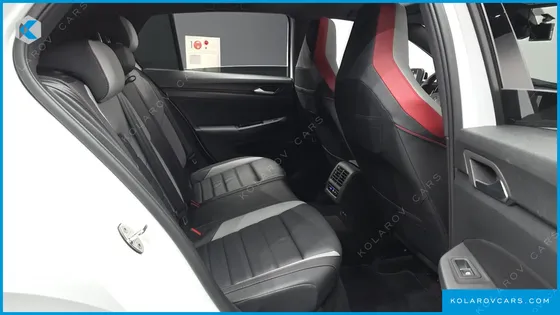 VOLKSWAGEN GOLF 2.0 GTI