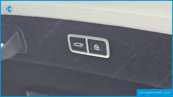 GENESIS G90 GASOLINE 3.5 TURBO E-S/C AWD