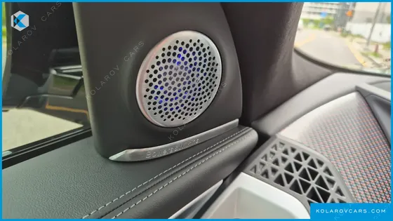BMW XM 4.4 LABLE