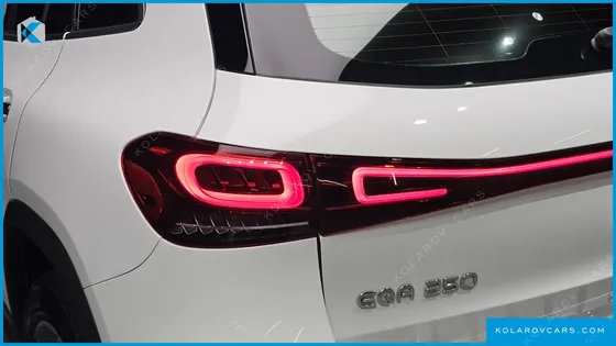 MERCEDES EQA EQA250 AMG LINE