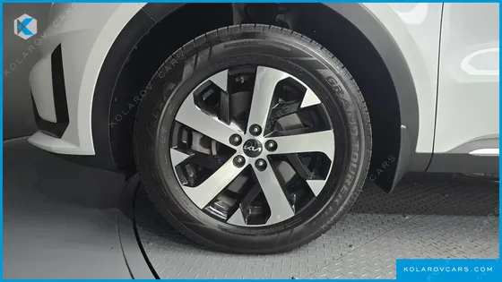 KIA SORENTO GASOLINE 2.5T 2WD