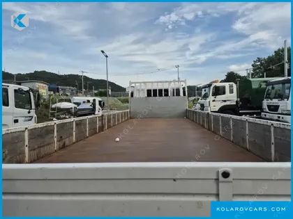HYUNDAI MEGA TRUCK PREMIUM