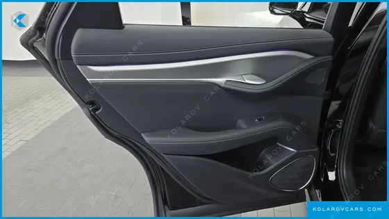 BYD SEALION 7 BASE